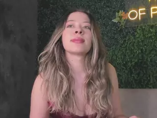 Chloe Dee's Live Sex Cam Show