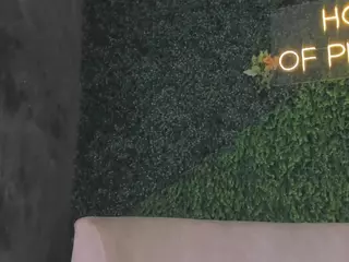 Chloe Dee's Live Sex Cam Show