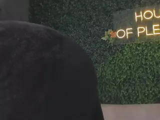 Chloe Dee's Live Sex Cam Show