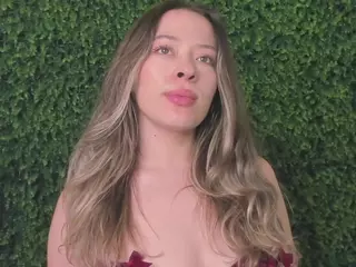 Chloe Dee's Live Sex Cam Show