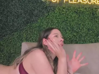 Chloe Dee's Live Sex Cam Show