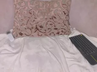 Chloe Dee's Live Sex Cam Show