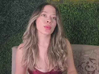Chloe Dee's Live Sex Cam Show
