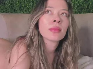 Chloe Dee's Live Sex Cam Show