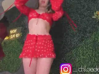 Chloe Dee's Live Sex Cam Show