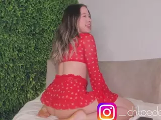 Chloe Dee's Live Sex Cam Show