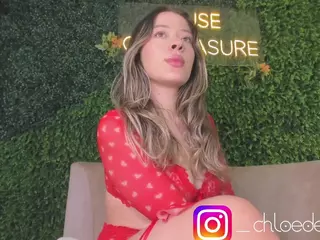 Chloe Dee's Live Sex Cam Show