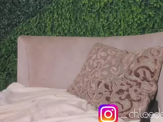 Chloe Dee's Live Sex Cam Show