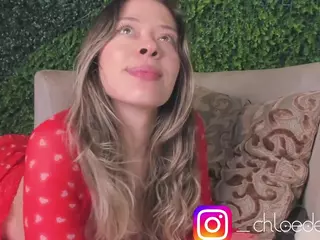 Chloe Dee's Live Sex Cam Show