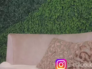 Chloe Dee's Live Sex Cam Show