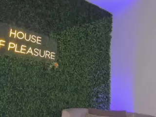 Chloe Dee's Live Sex Cam Show