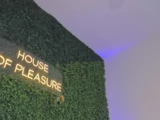 Chloe Dee's Live Sex Cam Show