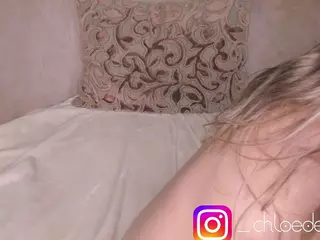 Chloe Dee's Live Sex Cam Show