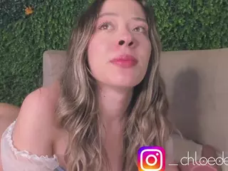Chloe Dee's Live Sex Cam Show