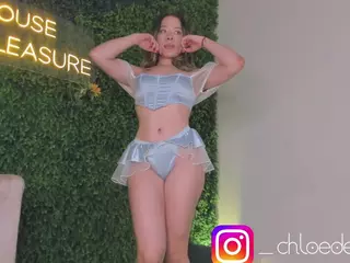 Chloe Dee's Live Sex Cam Show