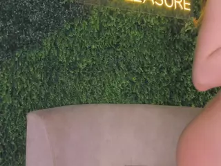 Chloe Dee's Live Sex Cam Show