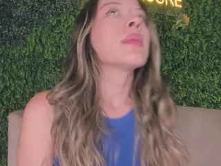 Chloe Dee's Live Sex Cam Show