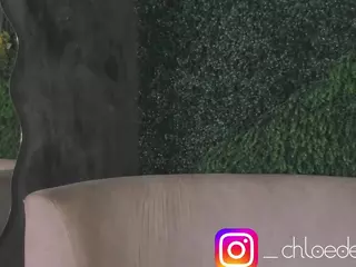 Chloe Dee's Live Sex Cam Show