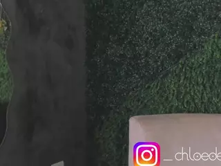 Chloe Dee's Live Sex Cam Show