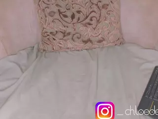 Chloe Dee's Live Sex Cam Show