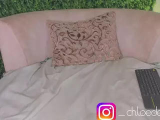 Chloe Dee's Live Sex Cam Show