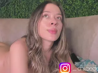 Chloe Dee's Live Sex Cam Show