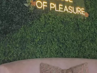 Chloe Dee's Live Sex Cam Show