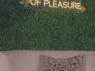 Chloe Dee's Live Sex Cam Show