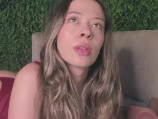 Chloe Dee's Live Sex Cam Show
