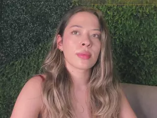 Chloe Dee's Live Sex Cam Show