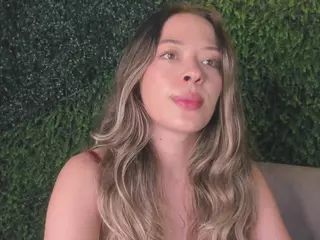 Chloe Dee's Live Sex Cam Show