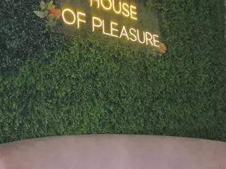 Chloe Dee's Live Sex Cam Show