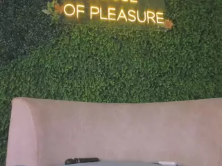 Chloe Dee's Live Sex Cam Show