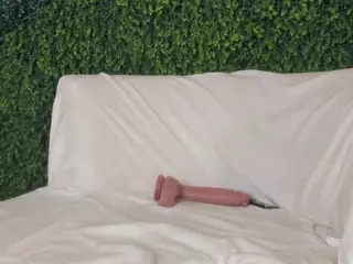 Chloe Dee's Live Sex Cam Show