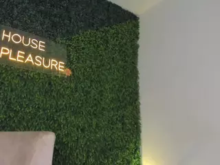 Chloe Dee's Live Sex Cam Show