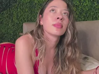 Chloe Dee's Live Sex Cam Show