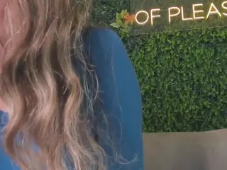 Chloe Dee's Live Sex Cam Show