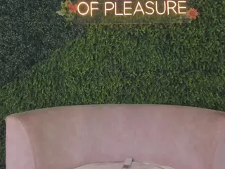 Chloe Dee's Live Sex Cam Show