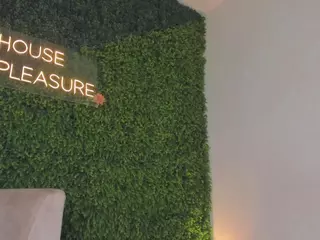 Chloe Dee's Live Sex Cam Show