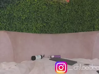 Chloe Dee's Live Sex Cam Show