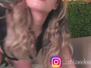 Chloe Dee's Live Sex Cam Show