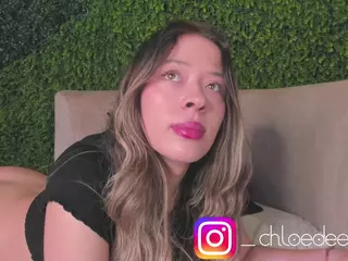 Chloe Dee's Live Sex Cam Show