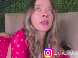 Chloe Dee's Live Sex Cam Show