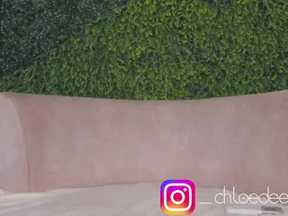 Chloe Dee's Live Sex Cam Show