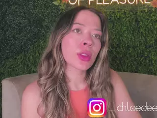 Chloe Dee's Live Sex Cam Show
