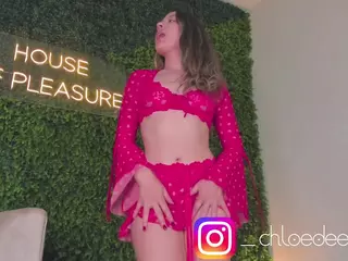 Chloe Dee's Live Sex Cam Show