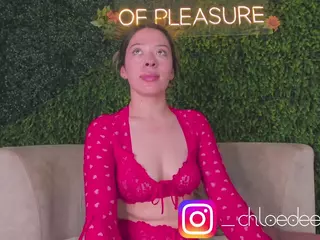 Chloe Dee's Live Sex Cam Show