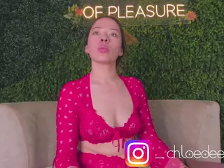 Chloe Dee's Live Sex Cam Show