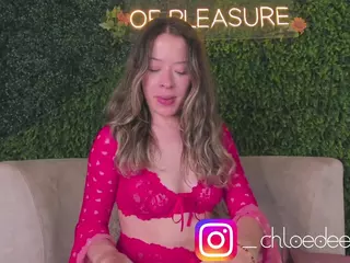 Chloe Dee's Live Sex Cam Show