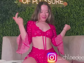 Chloe Dee's Live Sex Cam Show